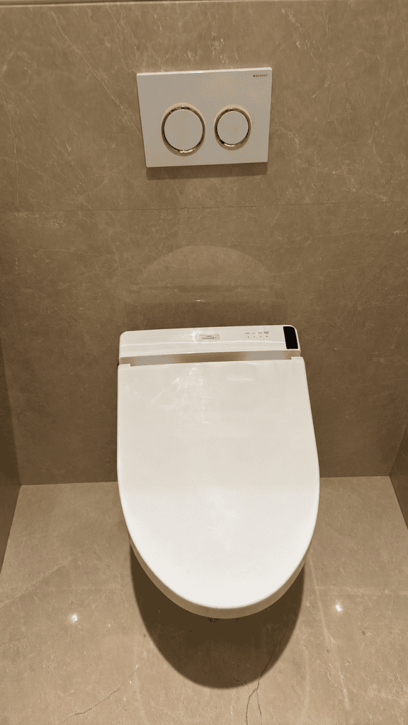TOTO Washlet Doha hotellis